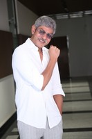 Jagapathi Babu Proves Age is just a Number With His Latest Look